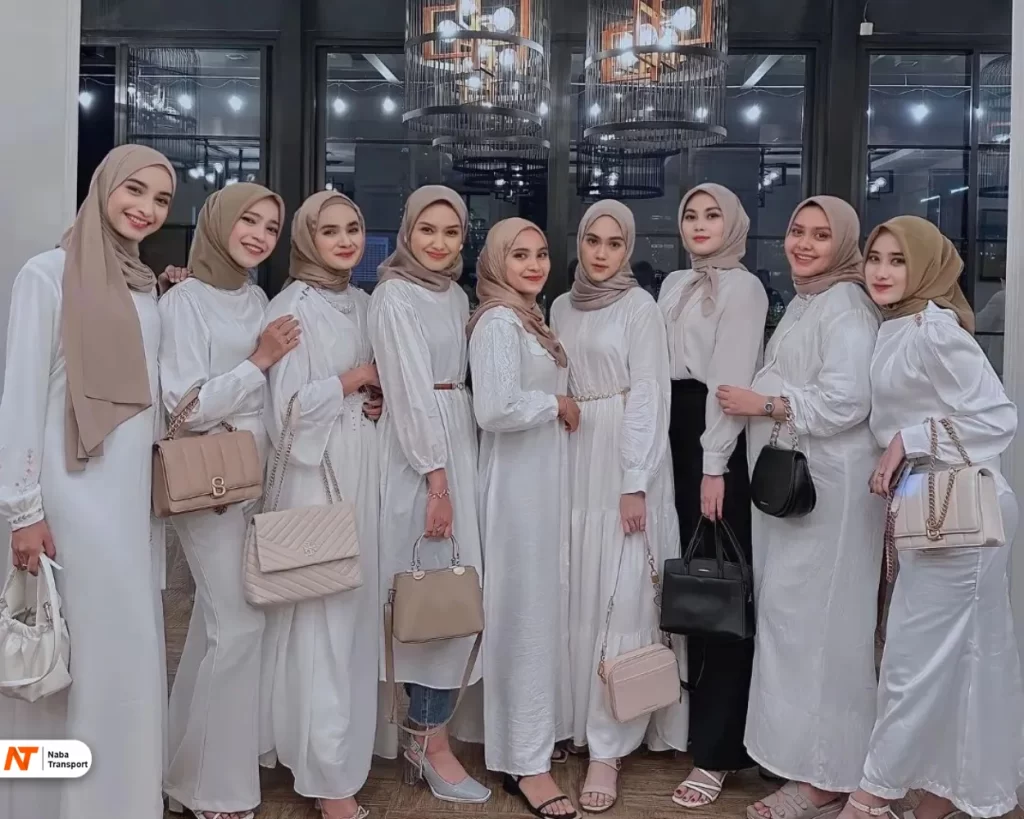 ide pose foto bukber