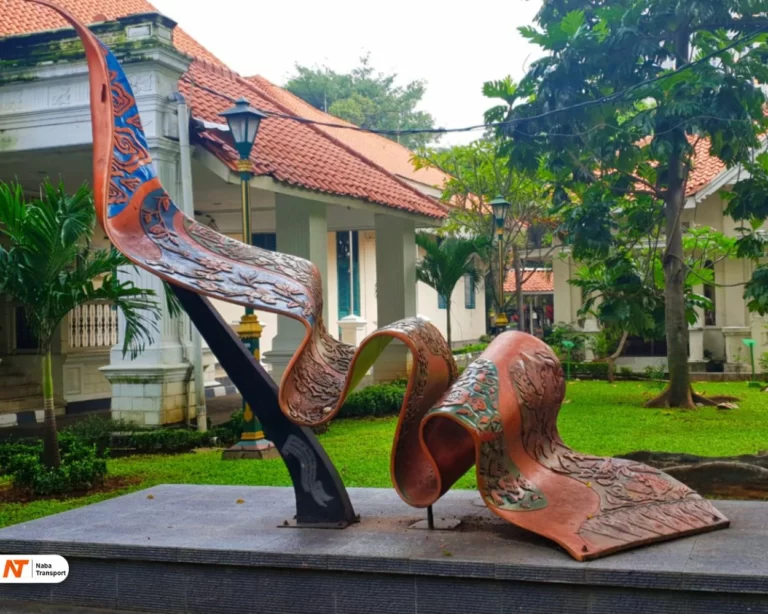 Museum TekstilSource by Pariwisata Indonesia