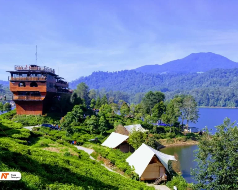 Glamping Lakeside Rancabali