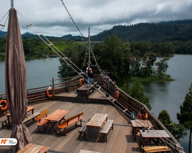 Pinisi RestoSource by Nyikreuh