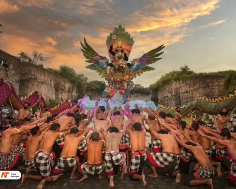 Tari KecakSource by Traveloka