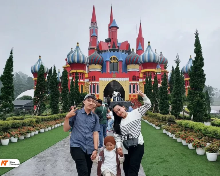 King CastleSource by Instagram @lestariayu21