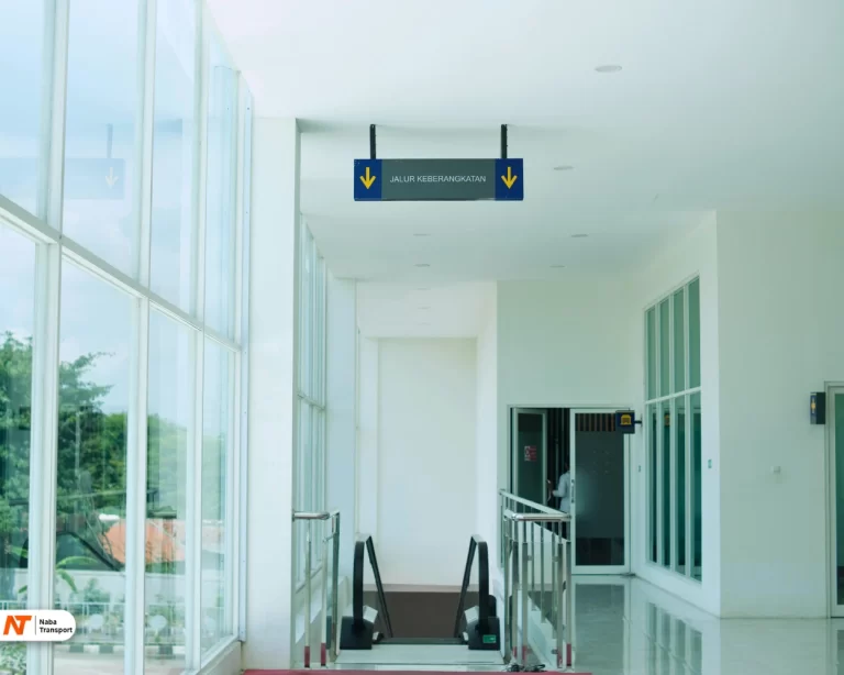 Jalur Keberangkatan Terminal Harjamukti