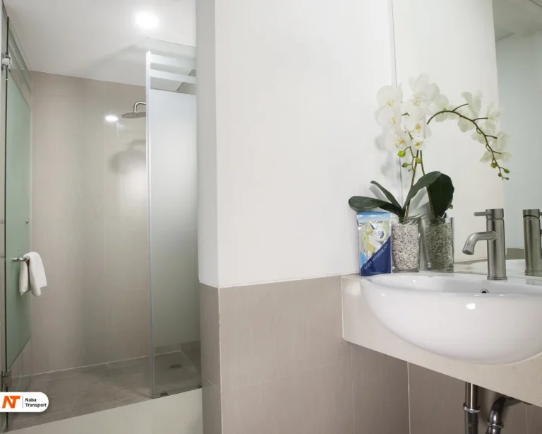 Bath Room Twin Bed by versehotels.com