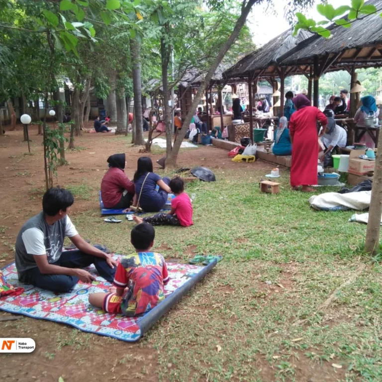 alun alun purwakarta