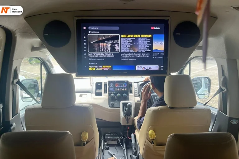 Fitur Entertain - Toyota Hiace Premio