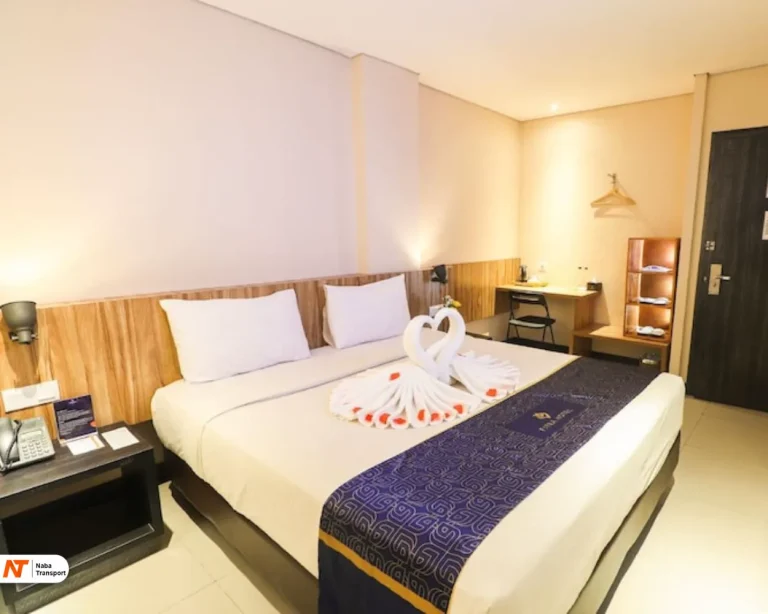 Kamar Deluxe Executive source agoda. Com