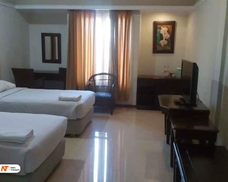 bagian deluxe source by Traveloka