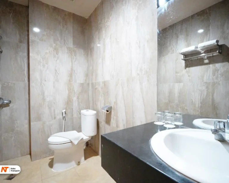 Toilet Deluxe Source by Agoda.com