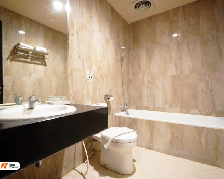 WC suite source by agoda.com