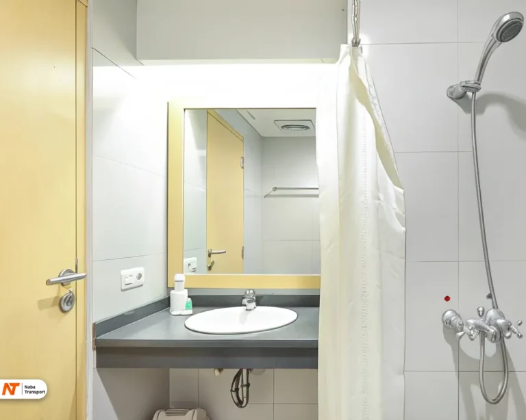 standar double dewanti by trip.com