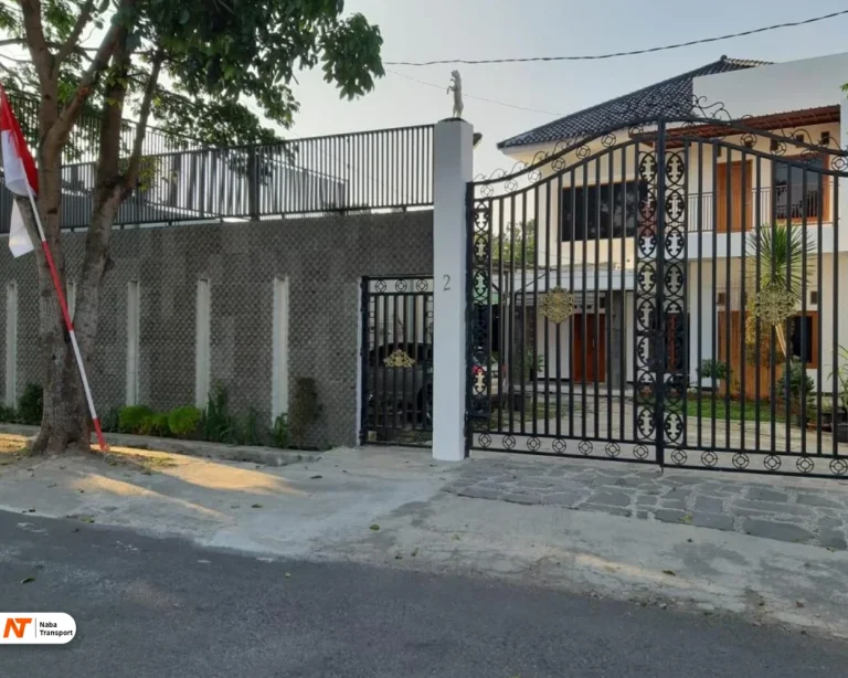 Bagian Aroid by villa aroid