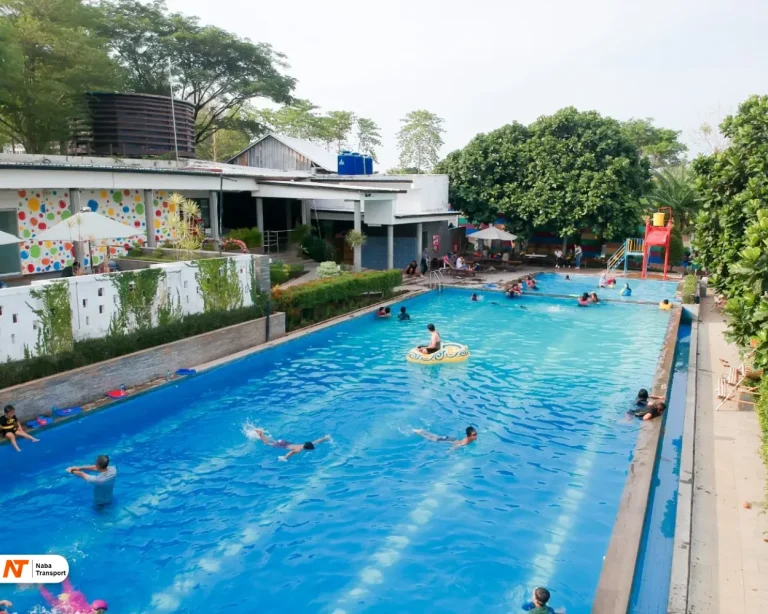 Kolam renang Cirebon