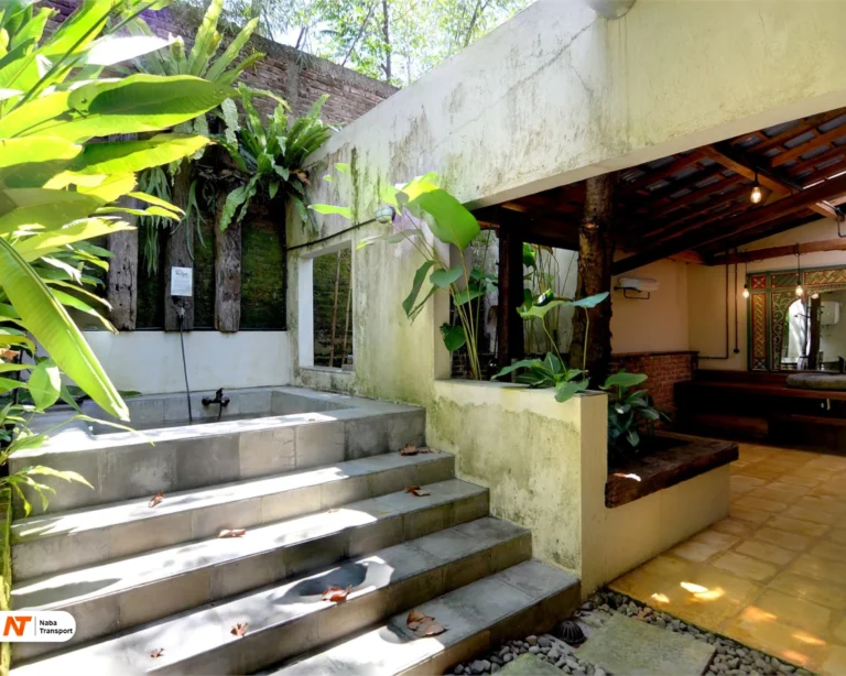 Area Kamar Mandi Panembahan Agung Room Source by Desa Alamanis Resort Villa