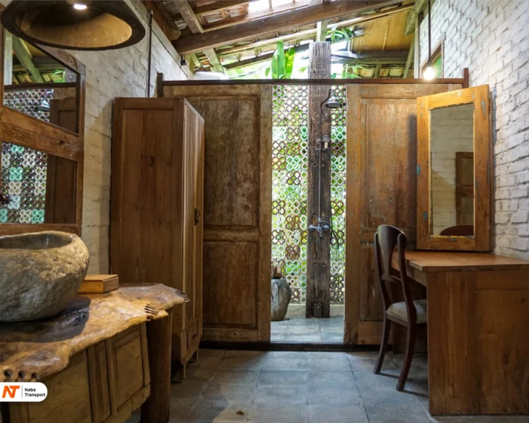 Bathroom Prabayasa Room Source by Desa Alamanis Resort Villa