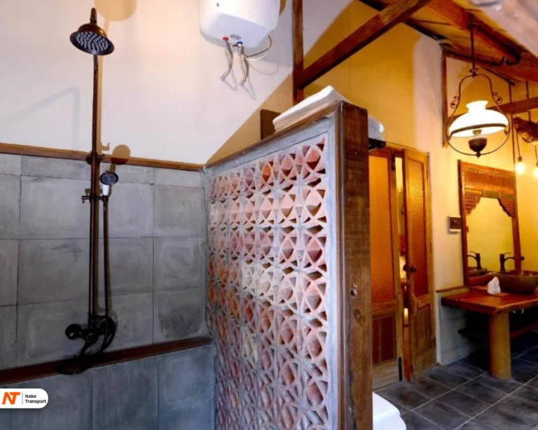 Kamar Mandi Pringgodani Room Source by Desa Alamanis Resort Villa