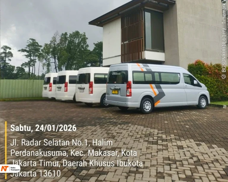Sewa Mobil Jakarta (2)