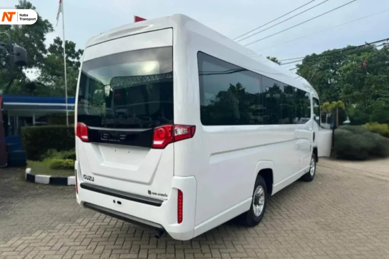 Belakang - Isuzu Elf Long
