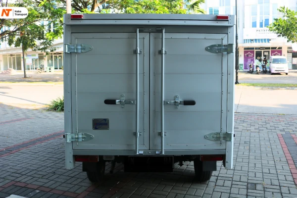 Belakang - Mobil Box