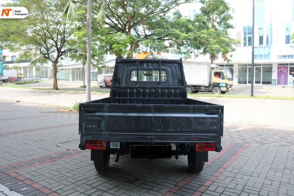 Belakang - Pick up Gran Max