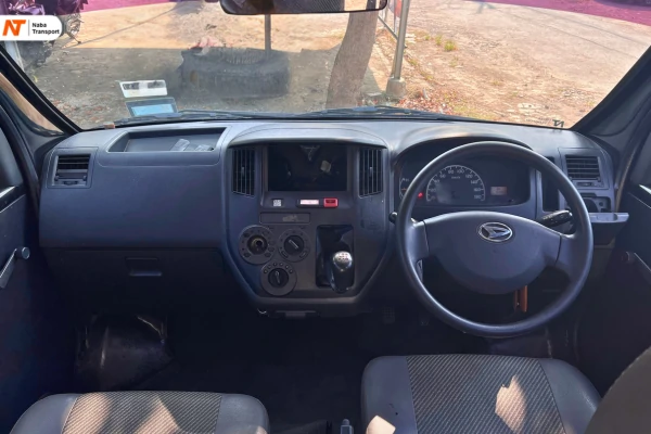 Dashboard - Blind Van