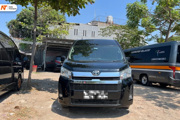 sewa hiace