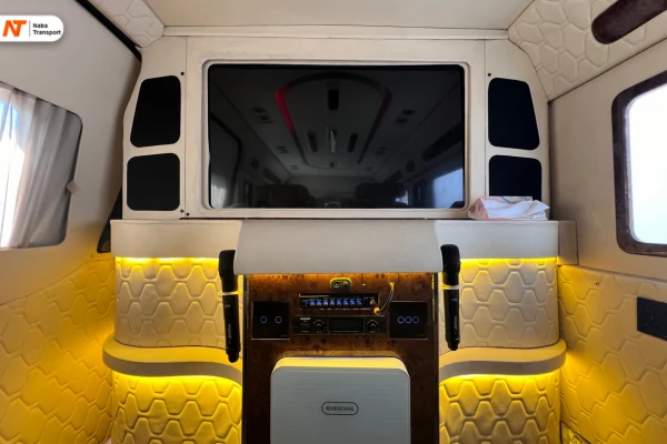 sewa hiace