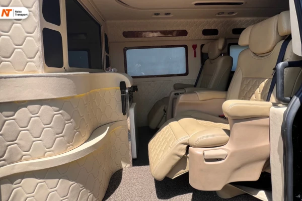 sewa hiace