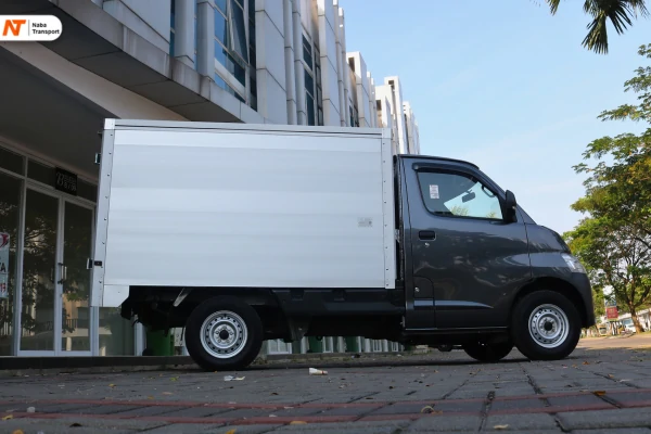 sewa mobil box